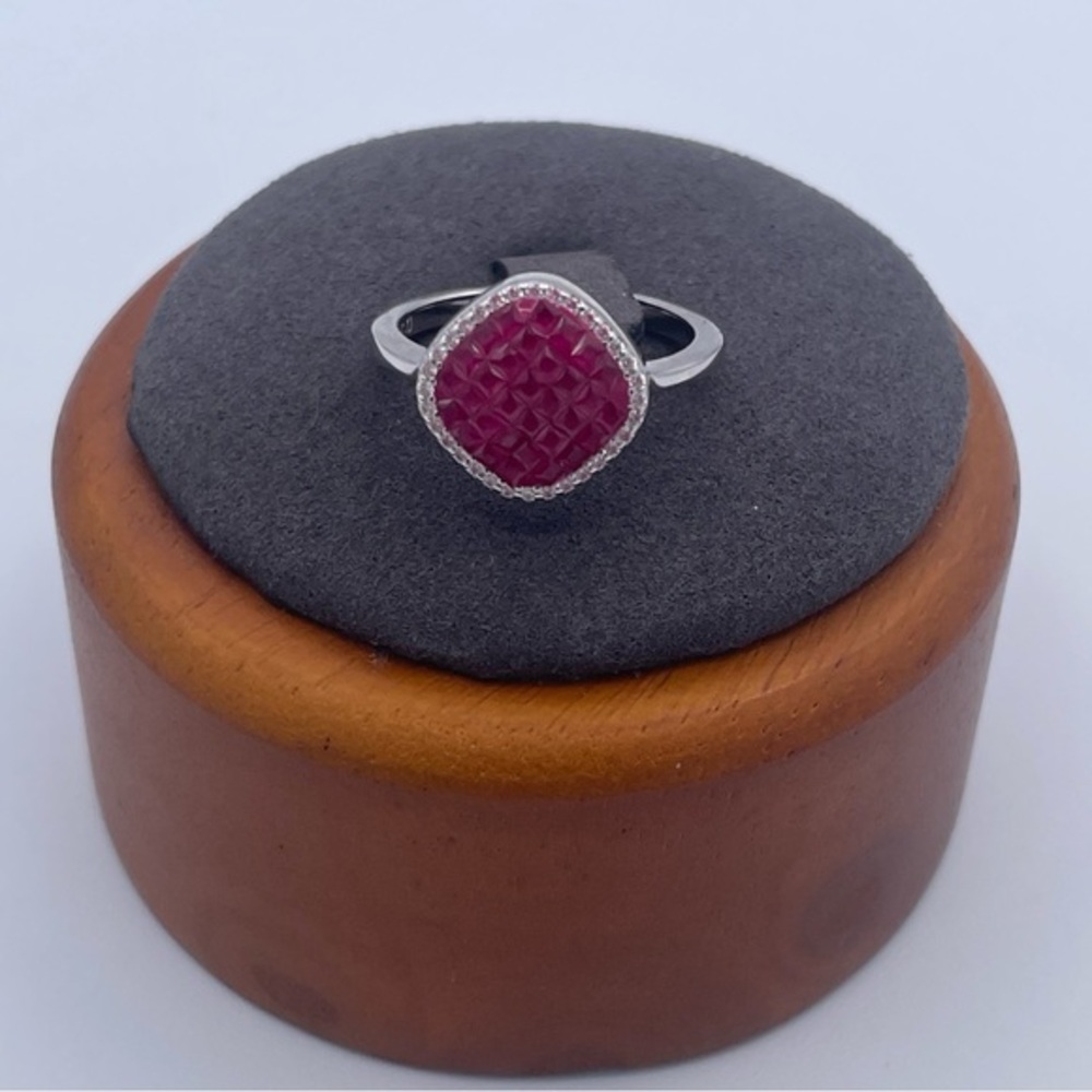 D’Joy Sterling Silver Simulated Ruby Ring Mosaic Halo Ring in Rhodium plating